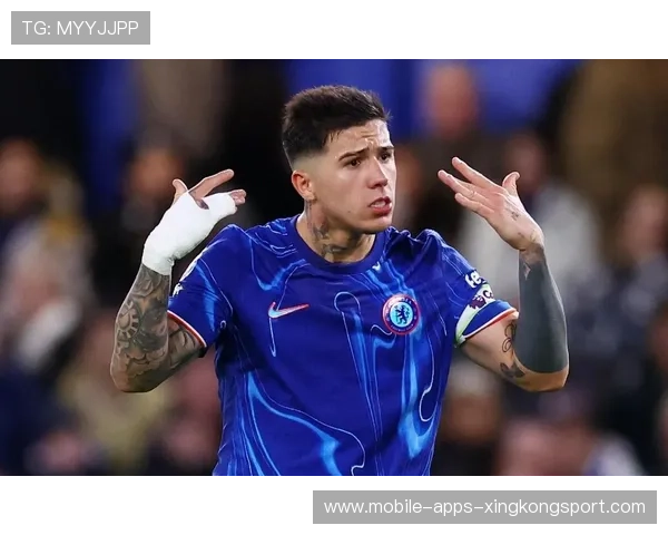 切尔西的战术革新或成英超模范案例